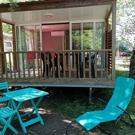 Mobil-home Campsite *